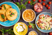 6 raisons d’aller manger chez “Mr. Houmous”, le 1er resto houmous cacher de France