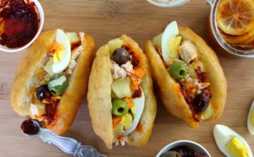 Cuisiner des fricassés tunisiens en 3 min grâce à Tastemade